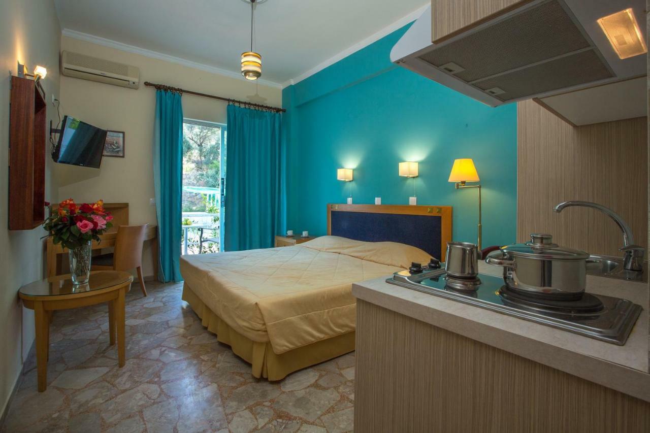 Tolon Beach Hotel Ngoại thất bức ảnh