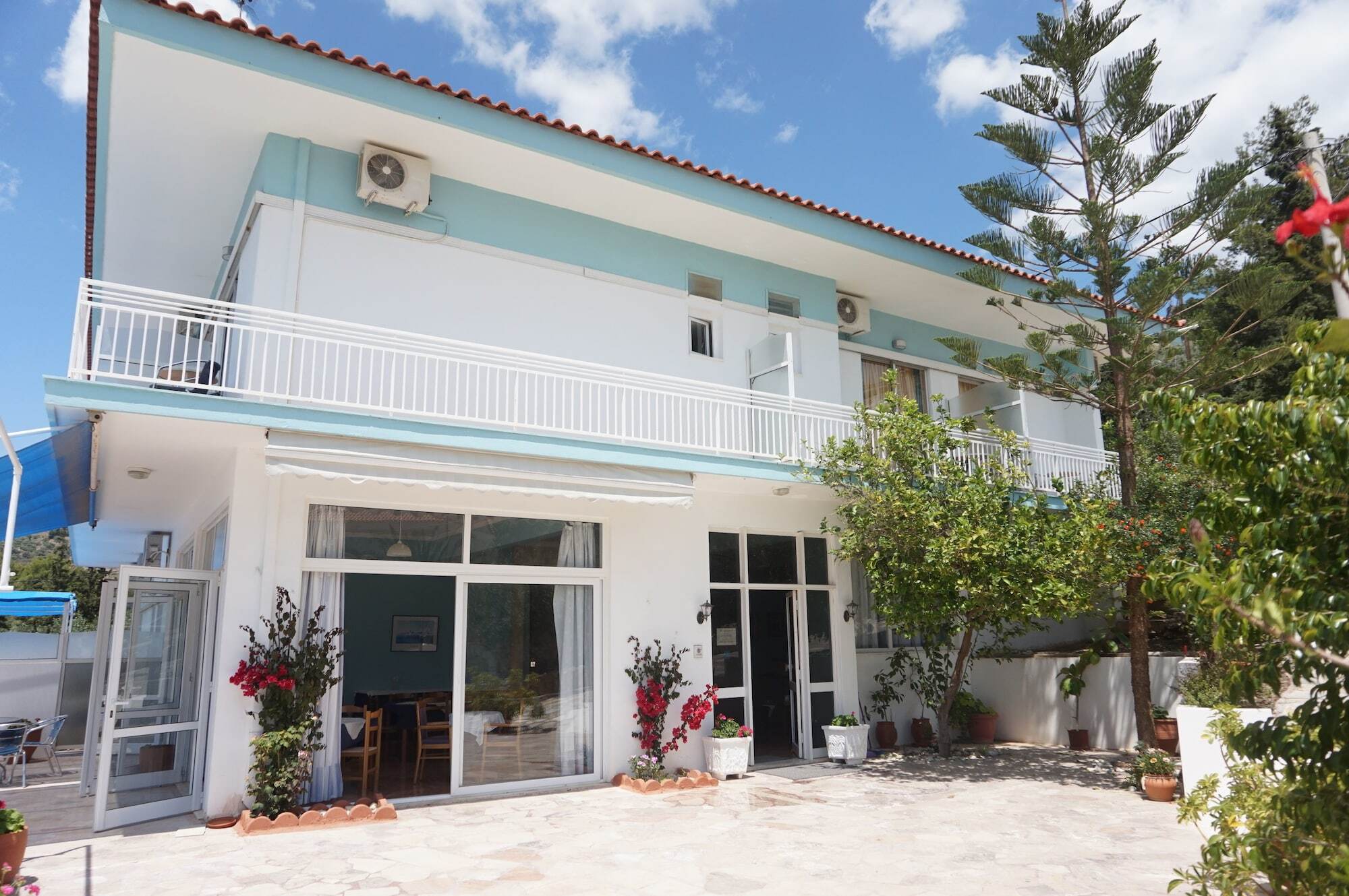 Tolon Beach Hotel Ngoại thất bức ảnh